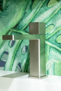 Смеситель для раковины Boheme Quad 159-NB автоматический никель брашированный